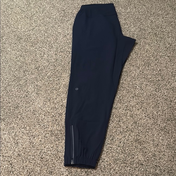 lululemon athletica Other - Lululemon Surge Jogger